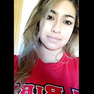 Meet your Posher, Andrea